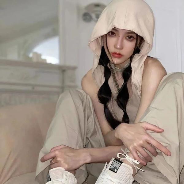 女仆们